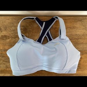 Brooks Juno sports bra
